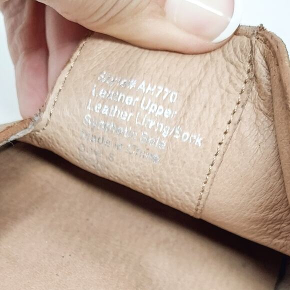 Madewell Pointed Toe Tan Leather Flat Loafer Size 6 - Picture 11 of 14